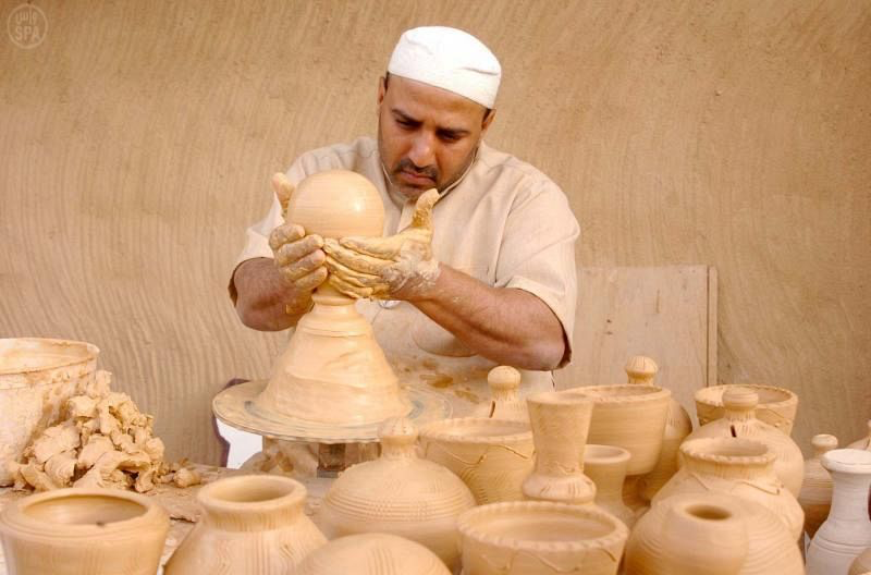 Doogha Pottery Factory experience