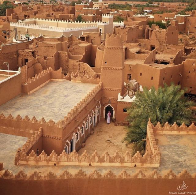 Ushaiqer Heritage Village experience