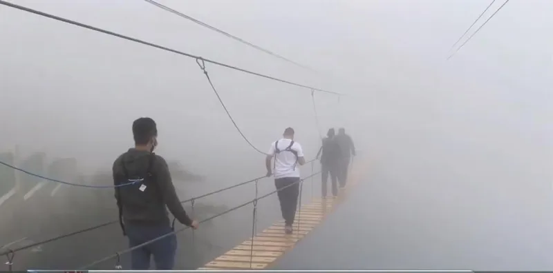 Cloud Walkway (Mamsha Al Sahab) experience
